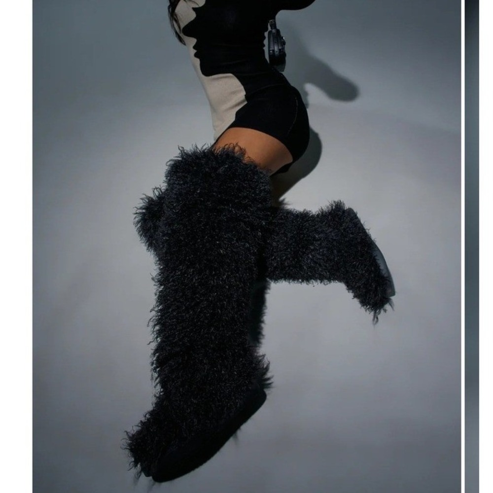 NWOT Women's Faux Fur Boot Furry Fluffy Round Toe Winter Knee-High Cosplay 40